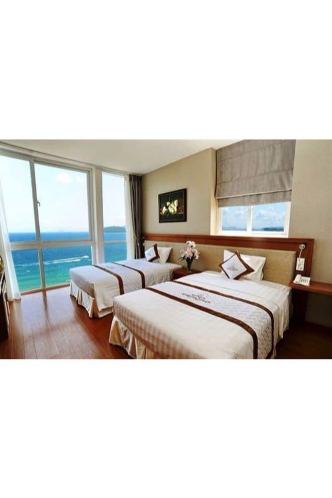 Dendro Beachfront 3* Nha Trang