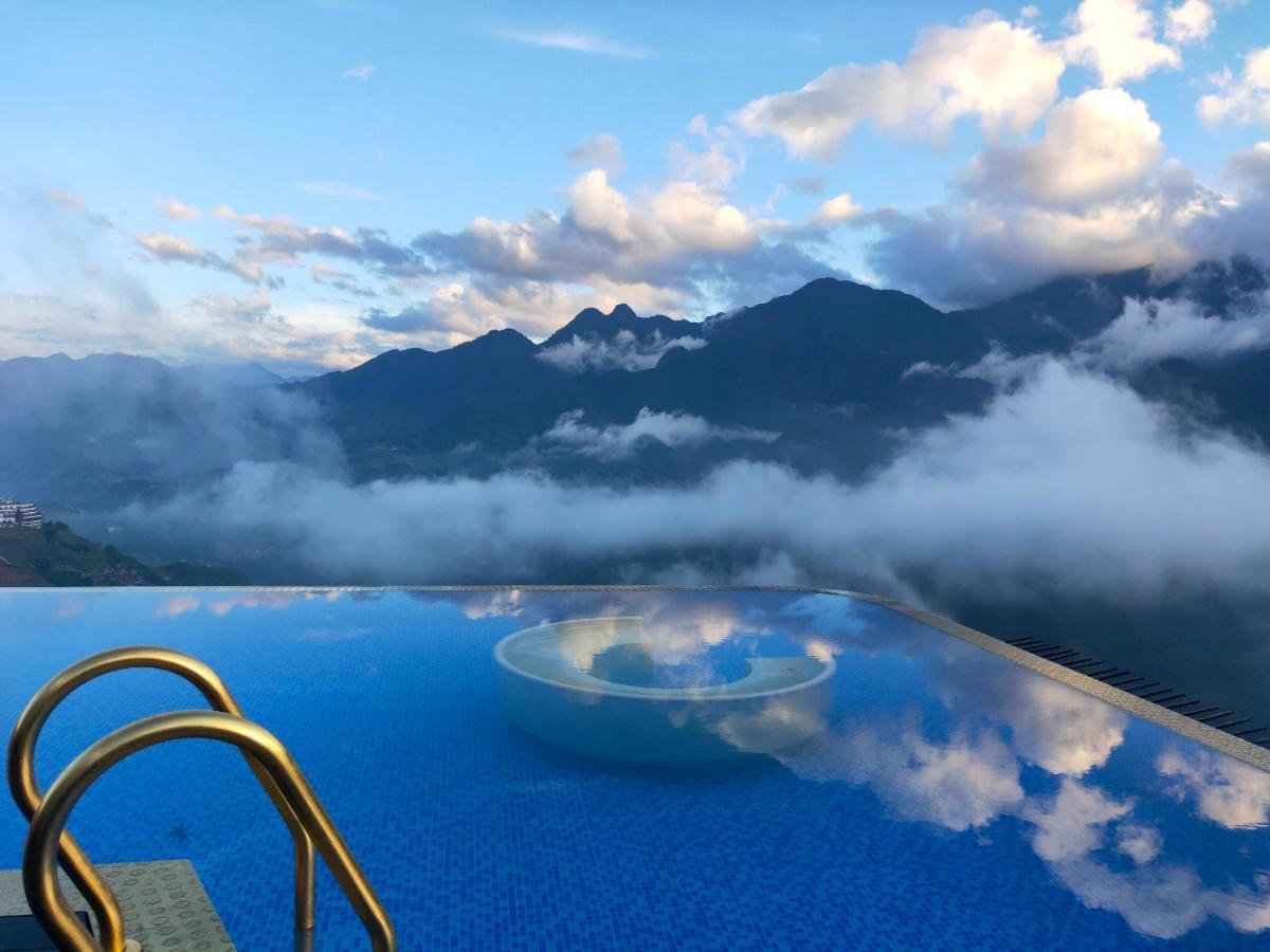 Pistachio Hotel 4*