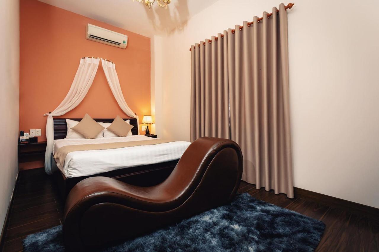Dao Tien Da Nang - 4Couple Only Hotel 2*