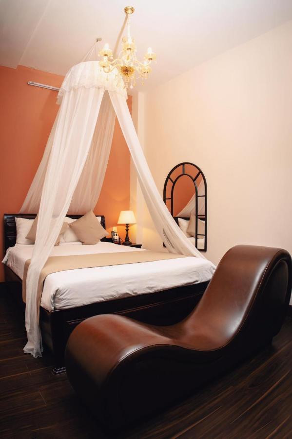 Hotel Dao Tien Da Nang - 4Couple Only 2*