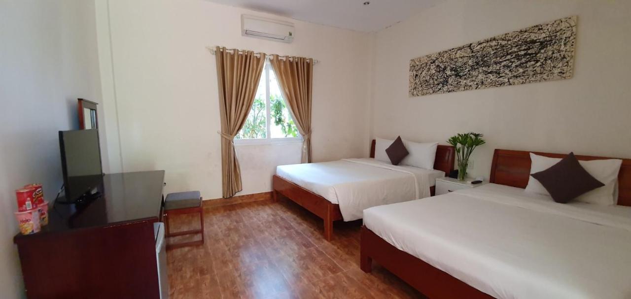 Castaways Resort