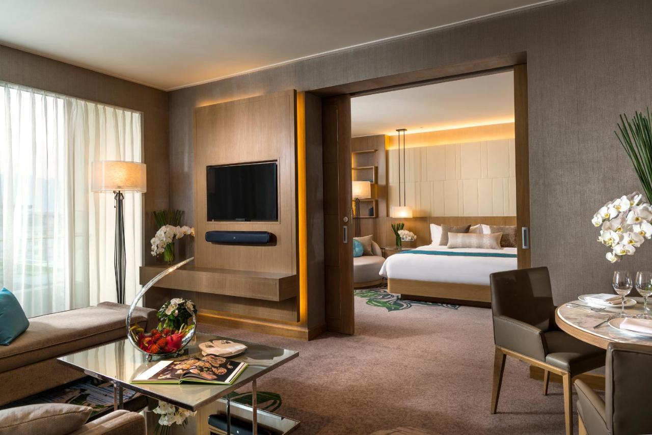 Intercontinental By Ihg 5*