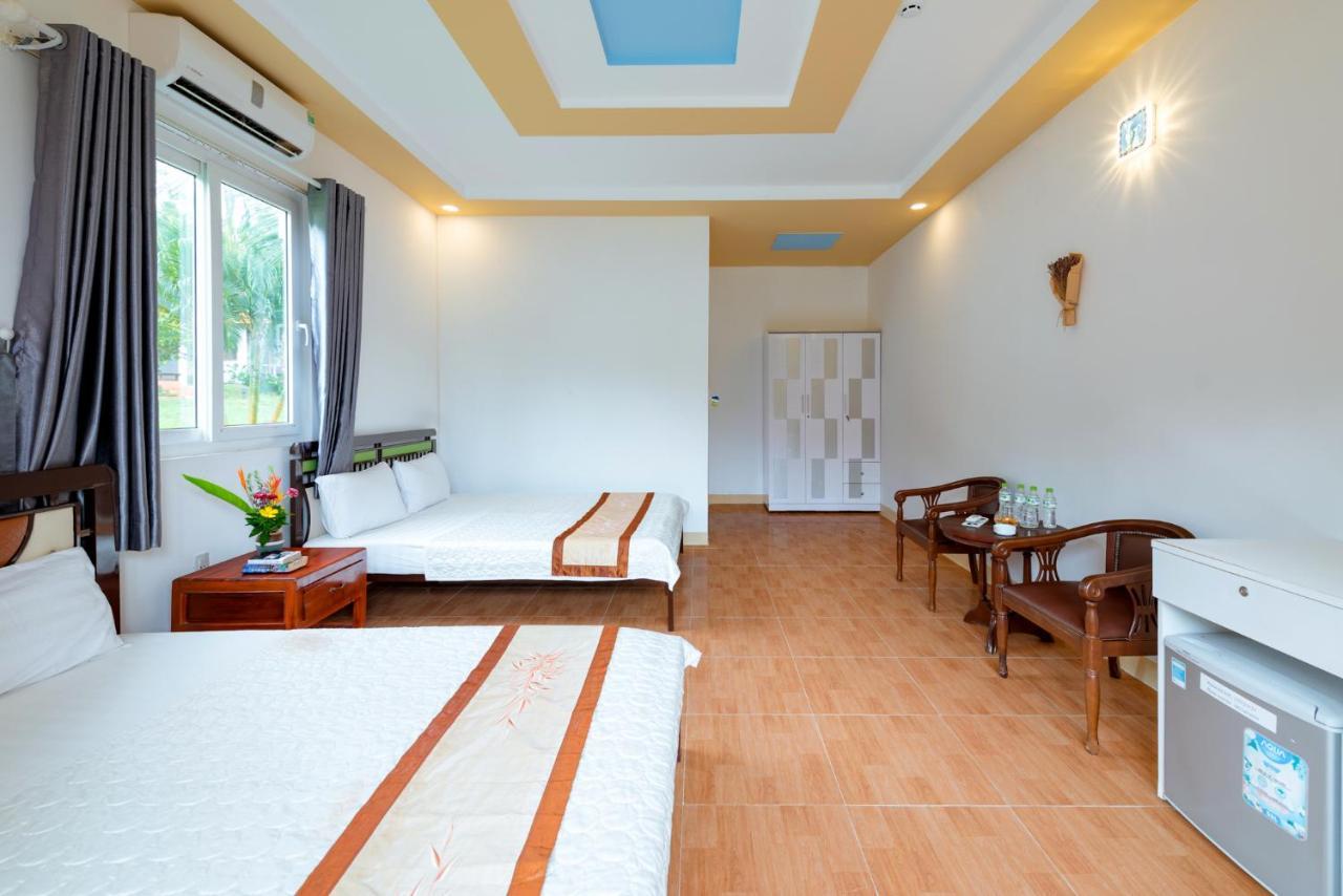 Vung Bau Resort 2*