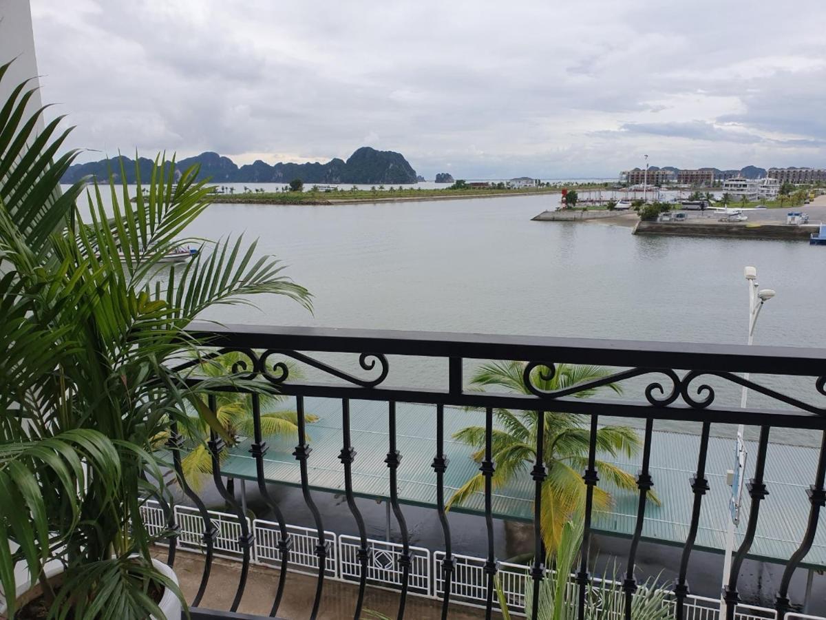 Khách sạn Bay Tuan Chau