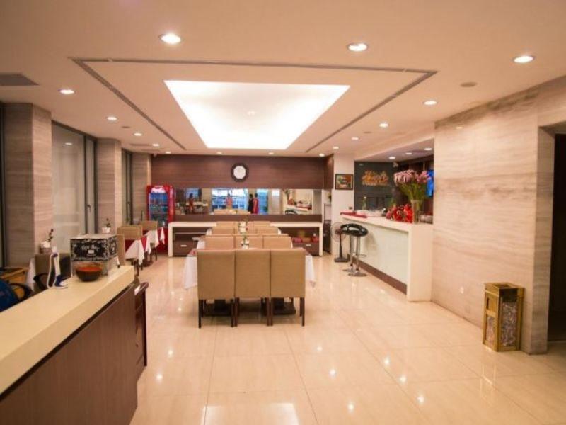 Romance Hotel 3*