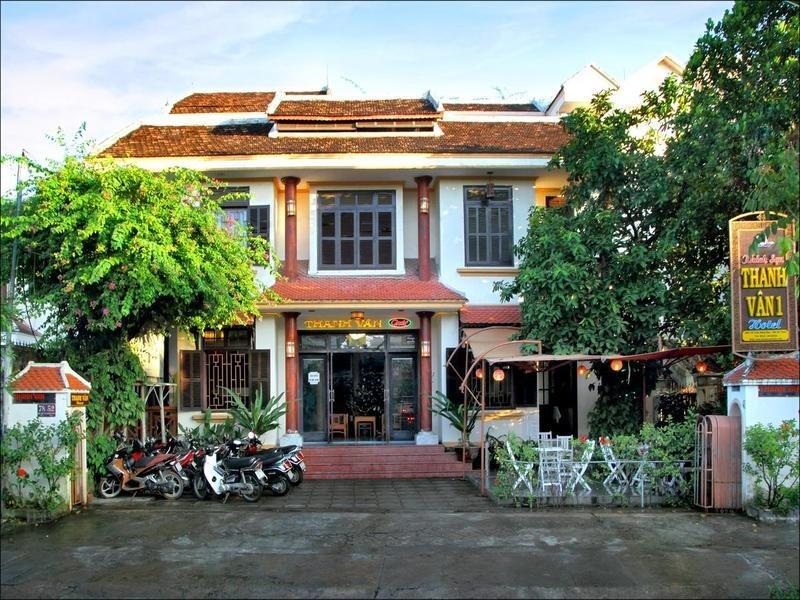 Thanh 1 Khách sạn