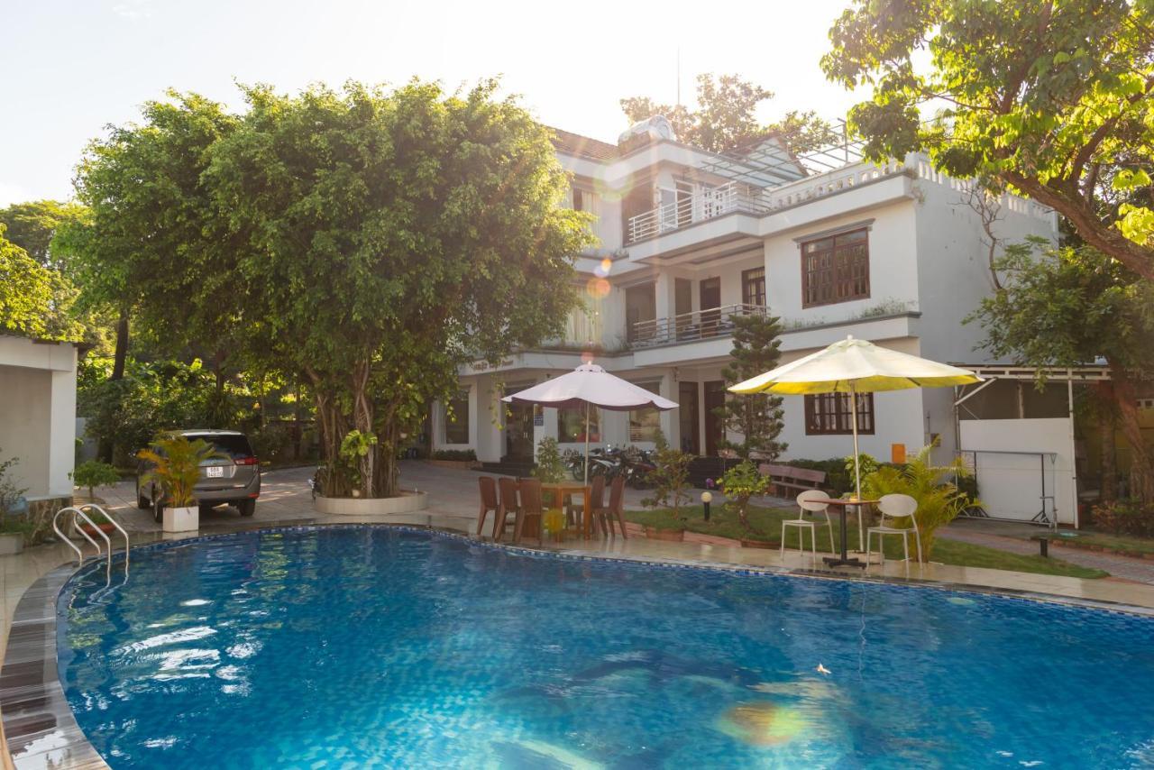 Nhat Lan Resort 2*