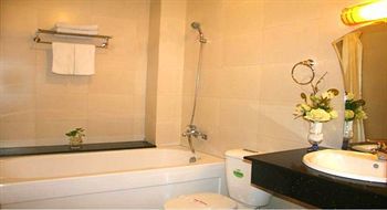 Silverland Min Hotel 3*