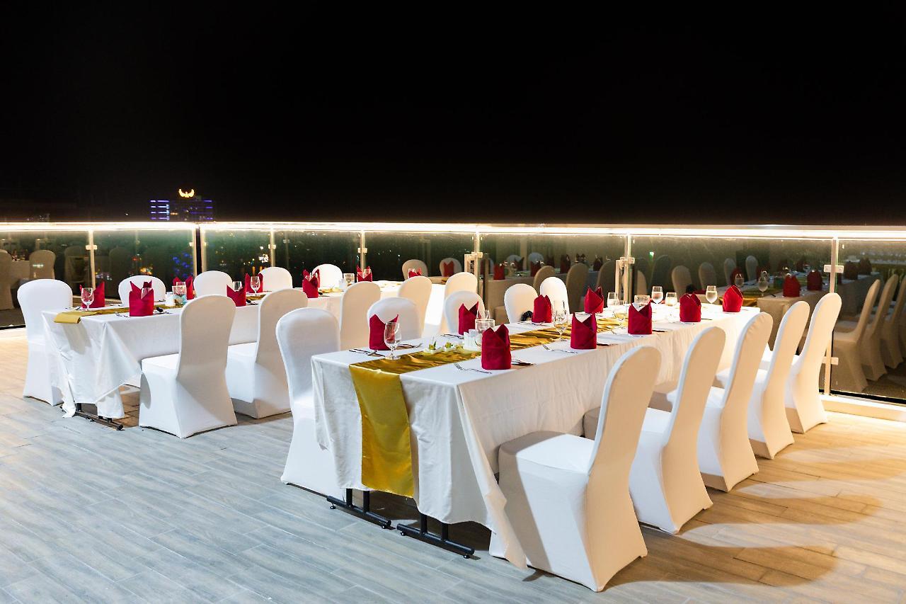 Dqua Hotel