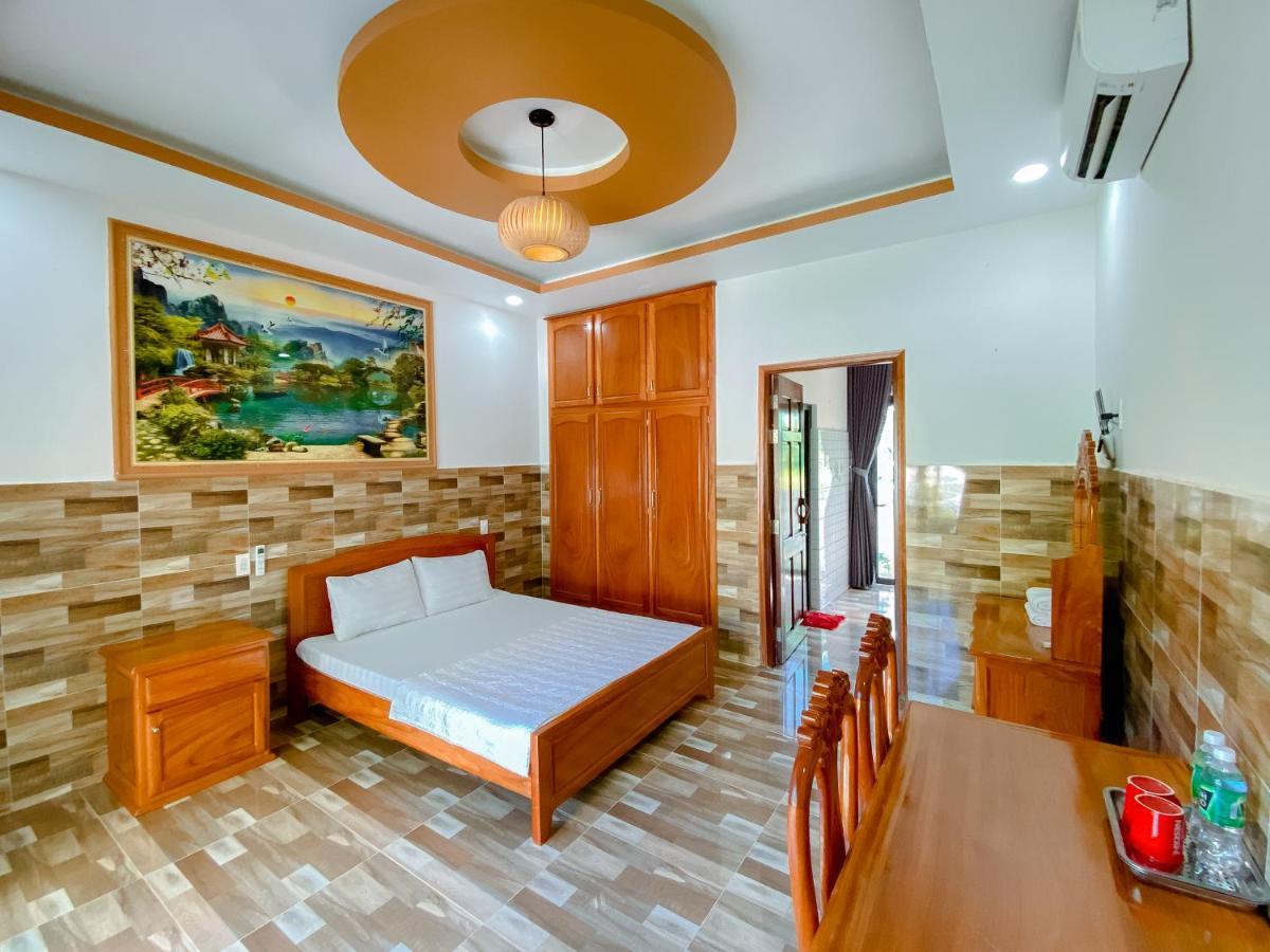 Hotel Phu My Hung 3*