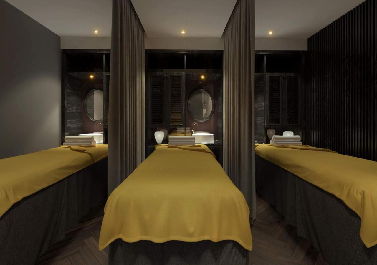Hotel Emerald Waters Valley Hanoi