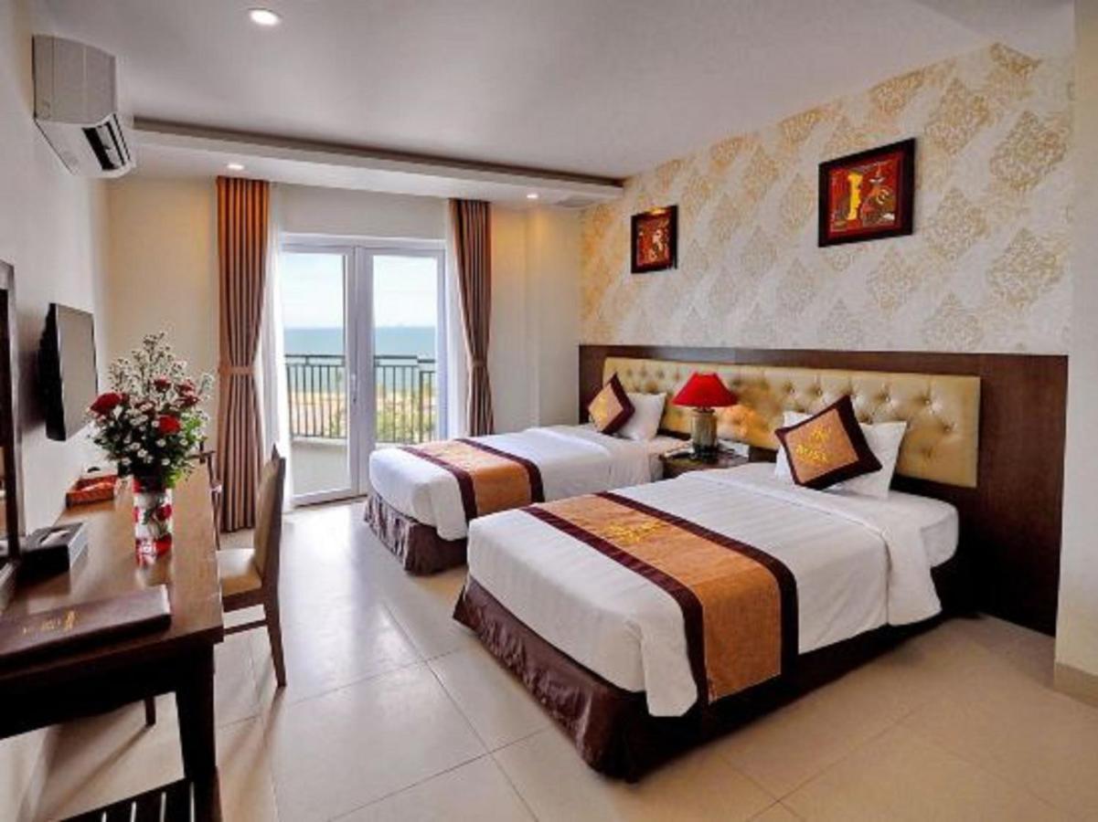 Boss Hotel