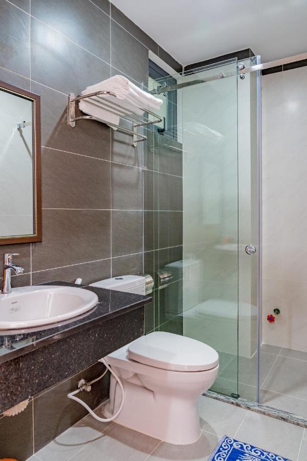 Hotel Bach Duong 2*
