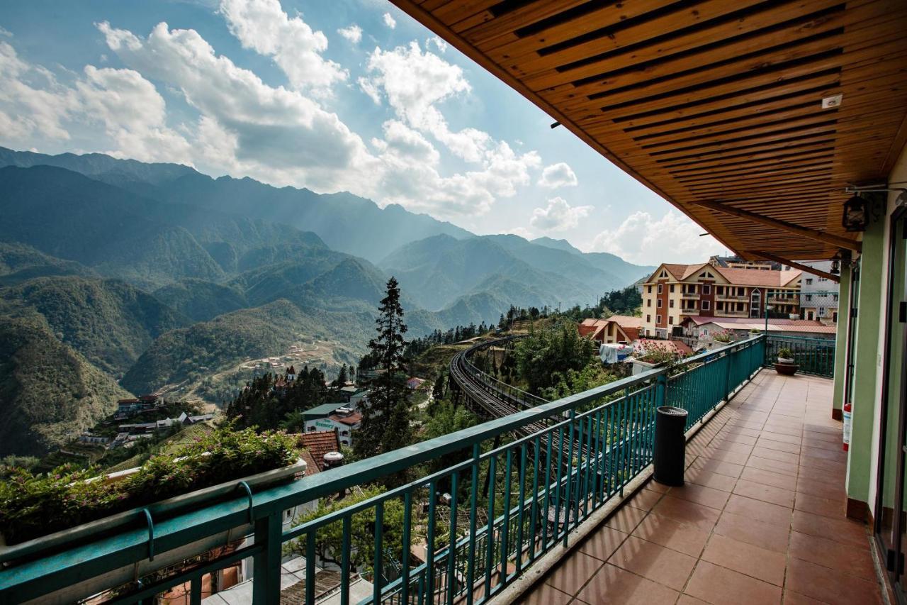 Khách sạn hẻo lánh Retreat Condotel