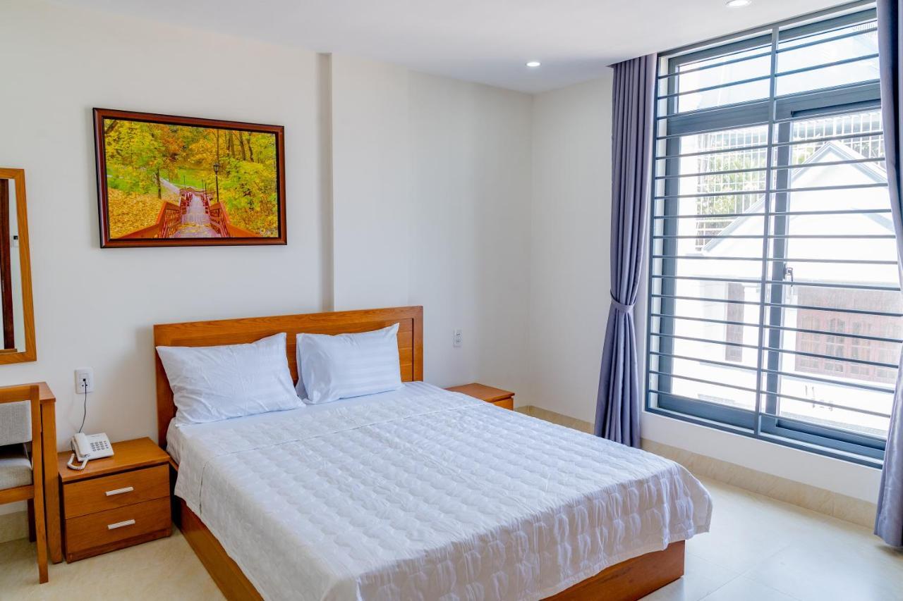 Hotel Bach Duong 2*