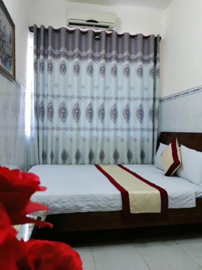 Nhu Quynh Hotel 2*
