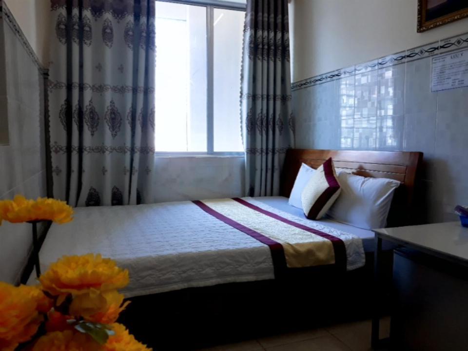 Nhu Quynh Hotel 2*