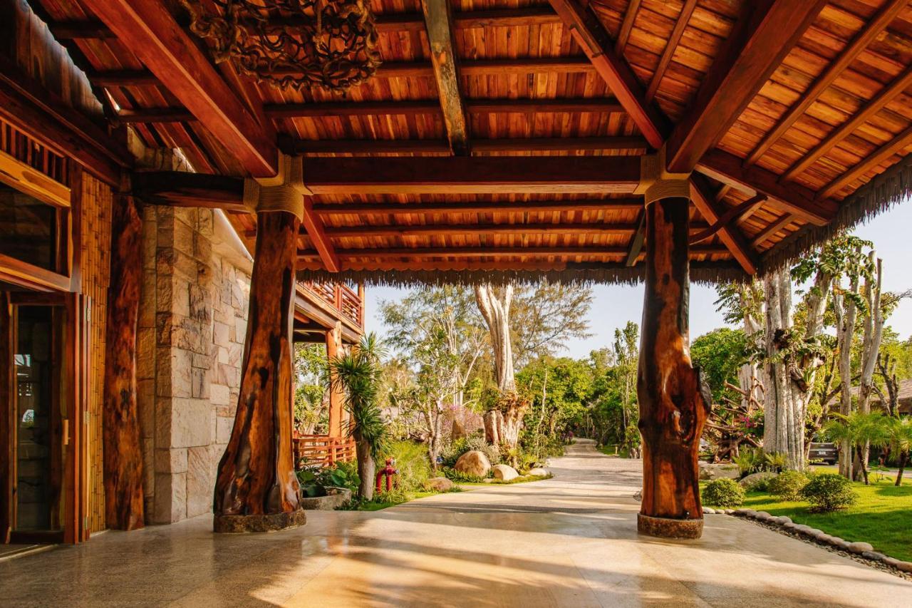 Ocean Bay & Resort