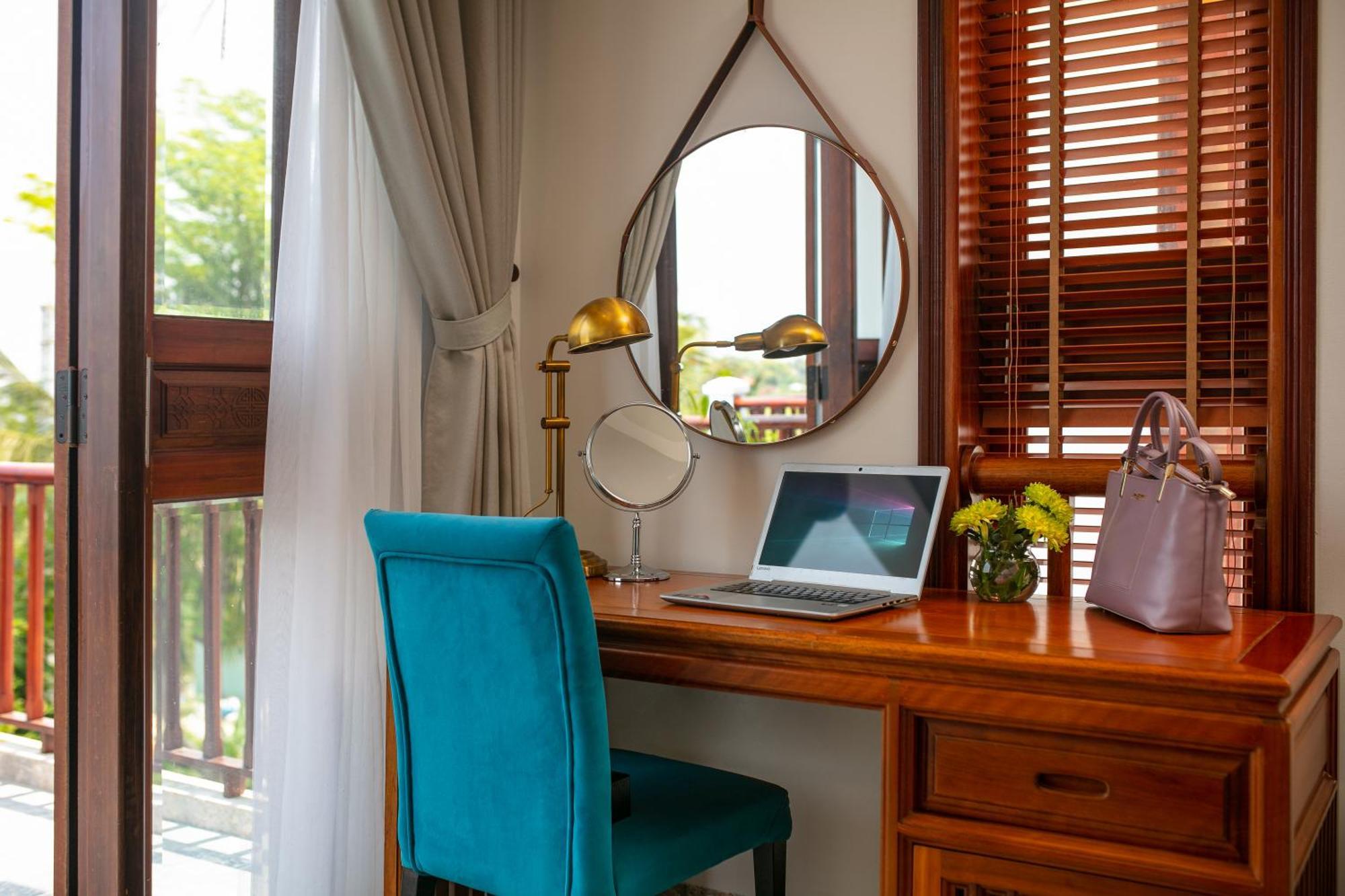 Riverside & Bed & Breakfast Hội An