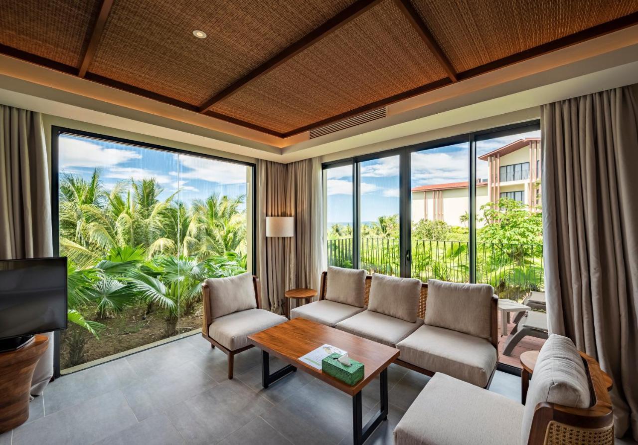 Dusit Princess Moonrise Resort Phú Quốc