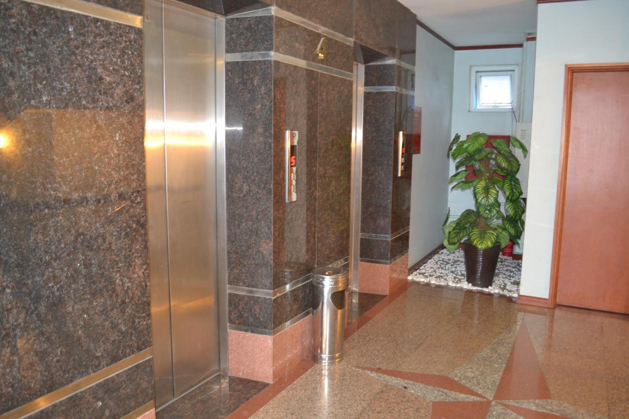 Bay Hotel 2*