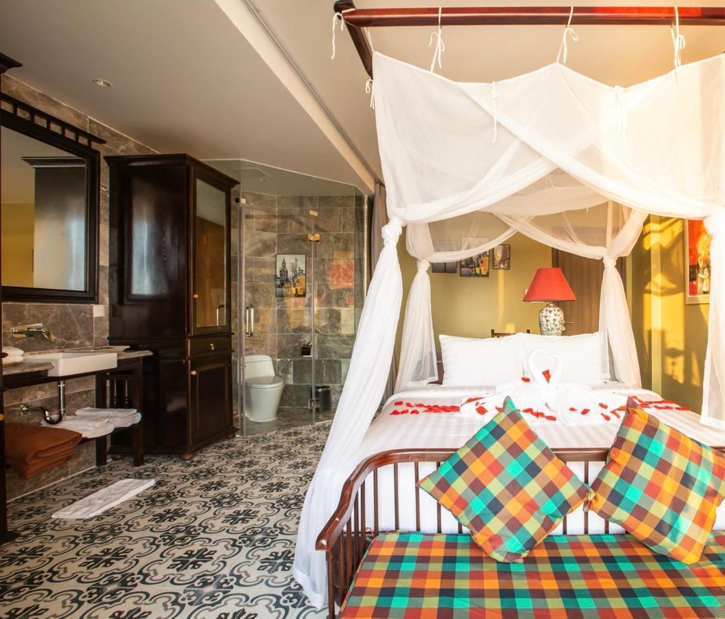 Khách sạn Palmy Club 4*