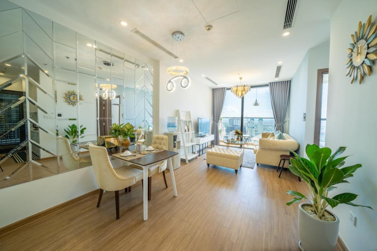 Apartment Qmp - Vinhomes Skylake
