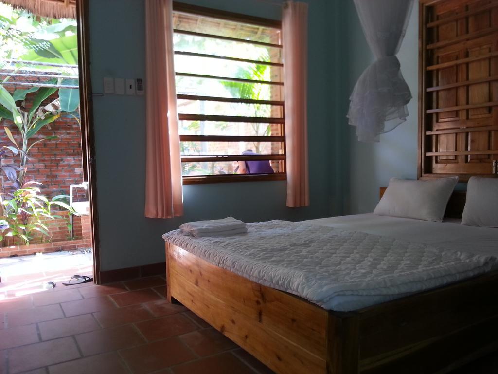 Song Xanh Bungalow Resort