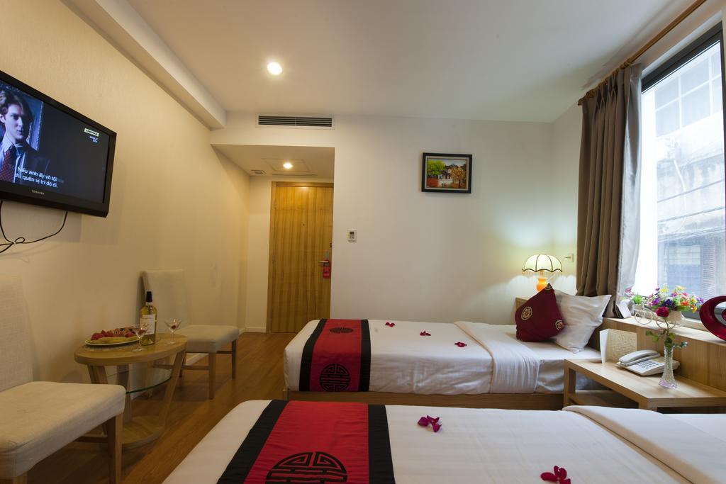 Romance Hotel 3*