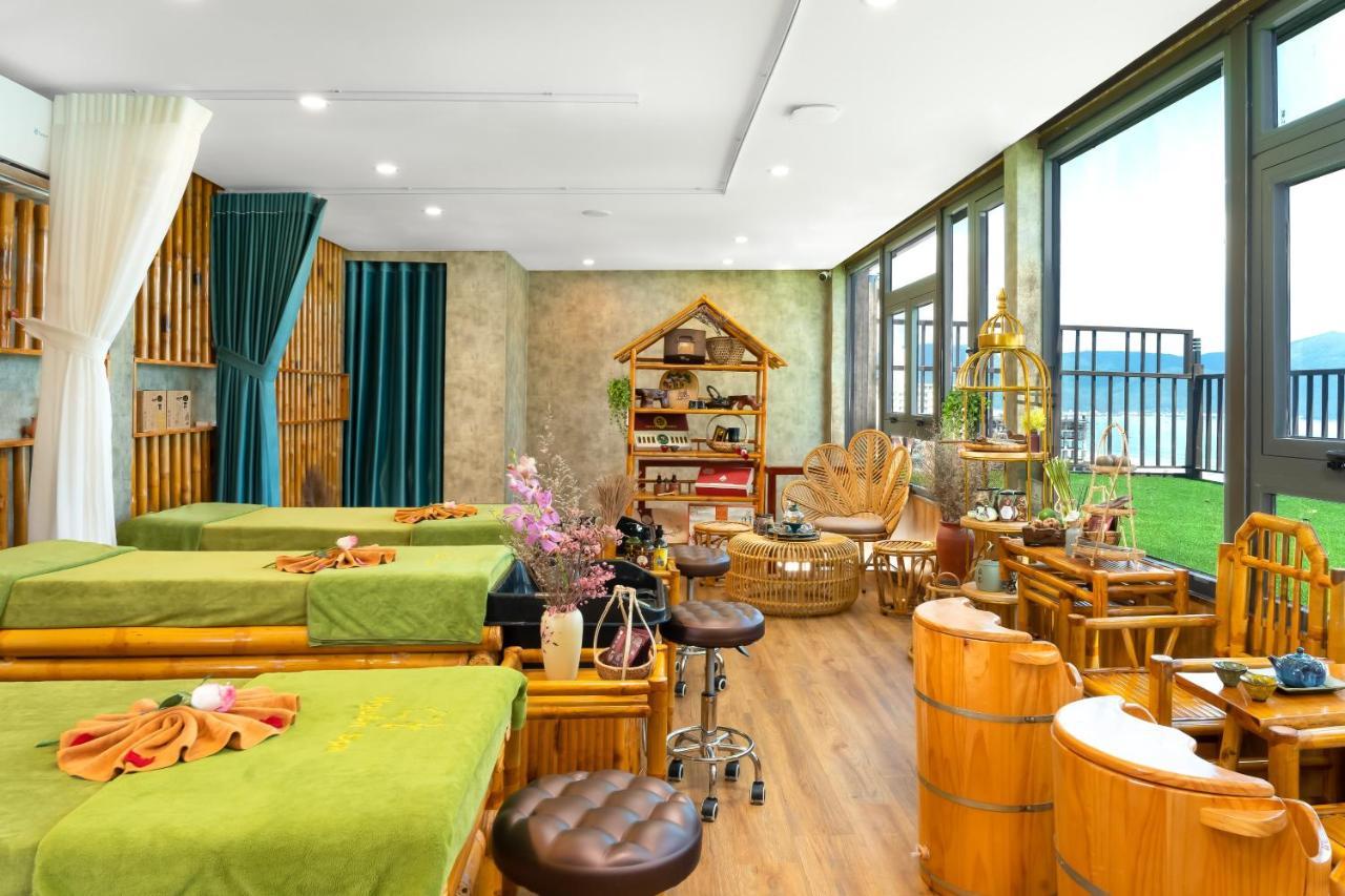 Hotel Halina And Da Nang
