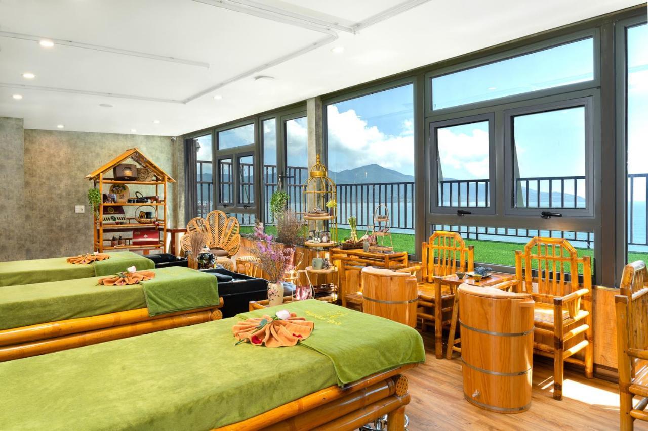 Hotel Halina And 4*