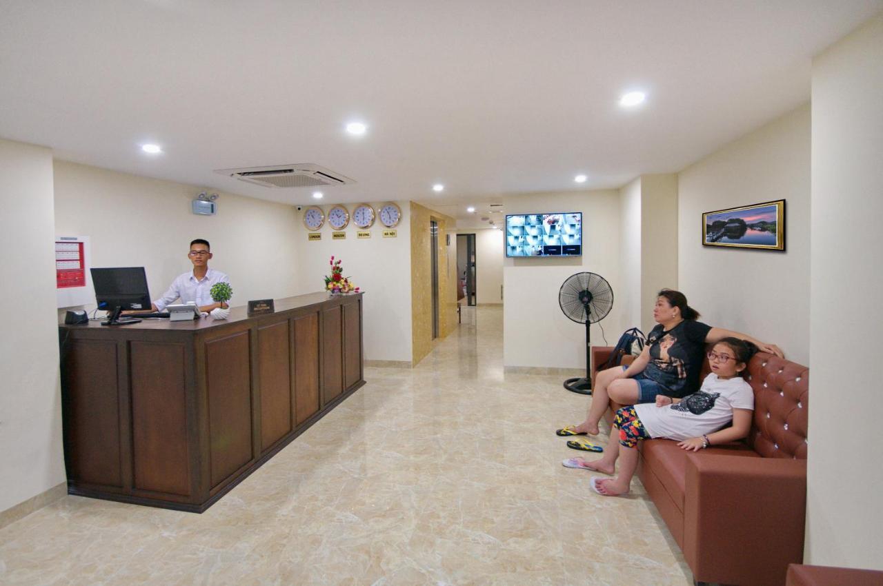 Harvey & Hotel Nha Trang