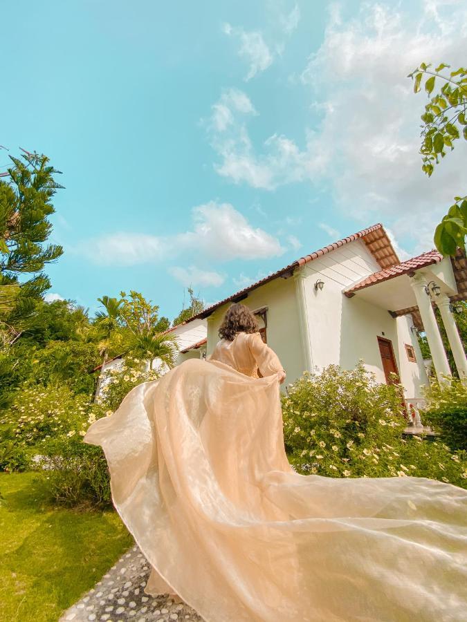 Villa Wings *
