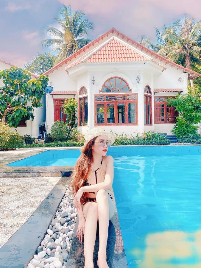 Wings Villa *