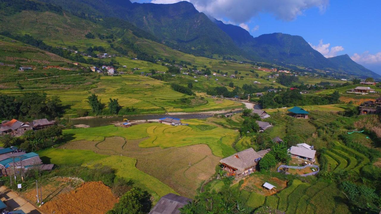 Nhà Dân Gia đình Tả *