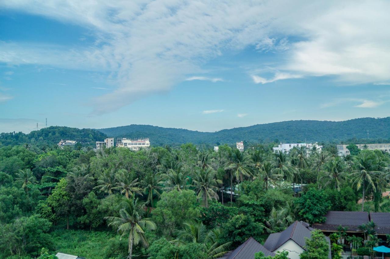 Palmy Club Khách sạn