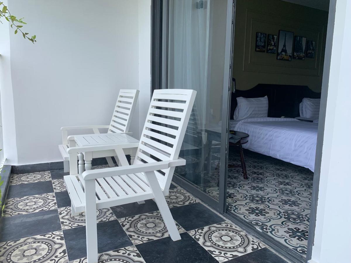 The Palmy & Resort