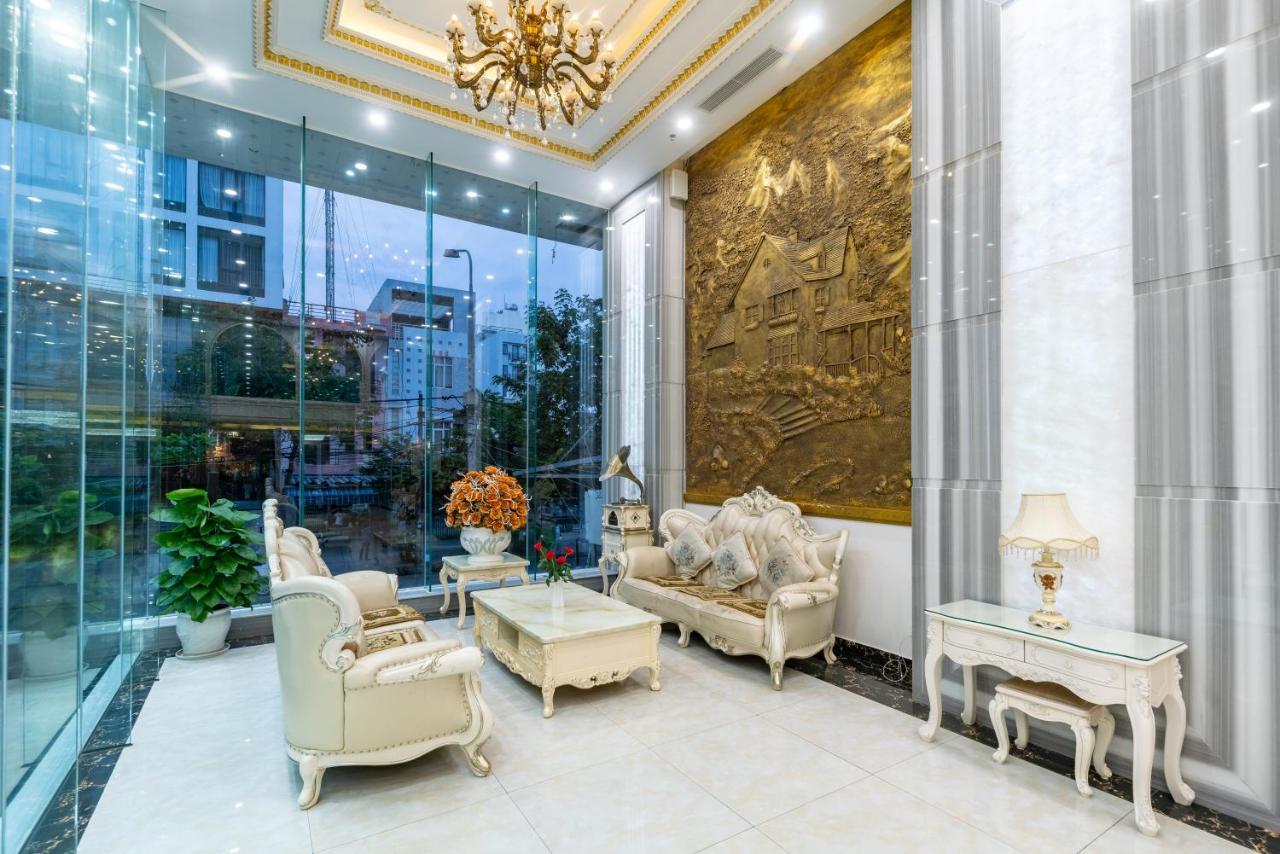 Golden Rose Khách sạn 4*