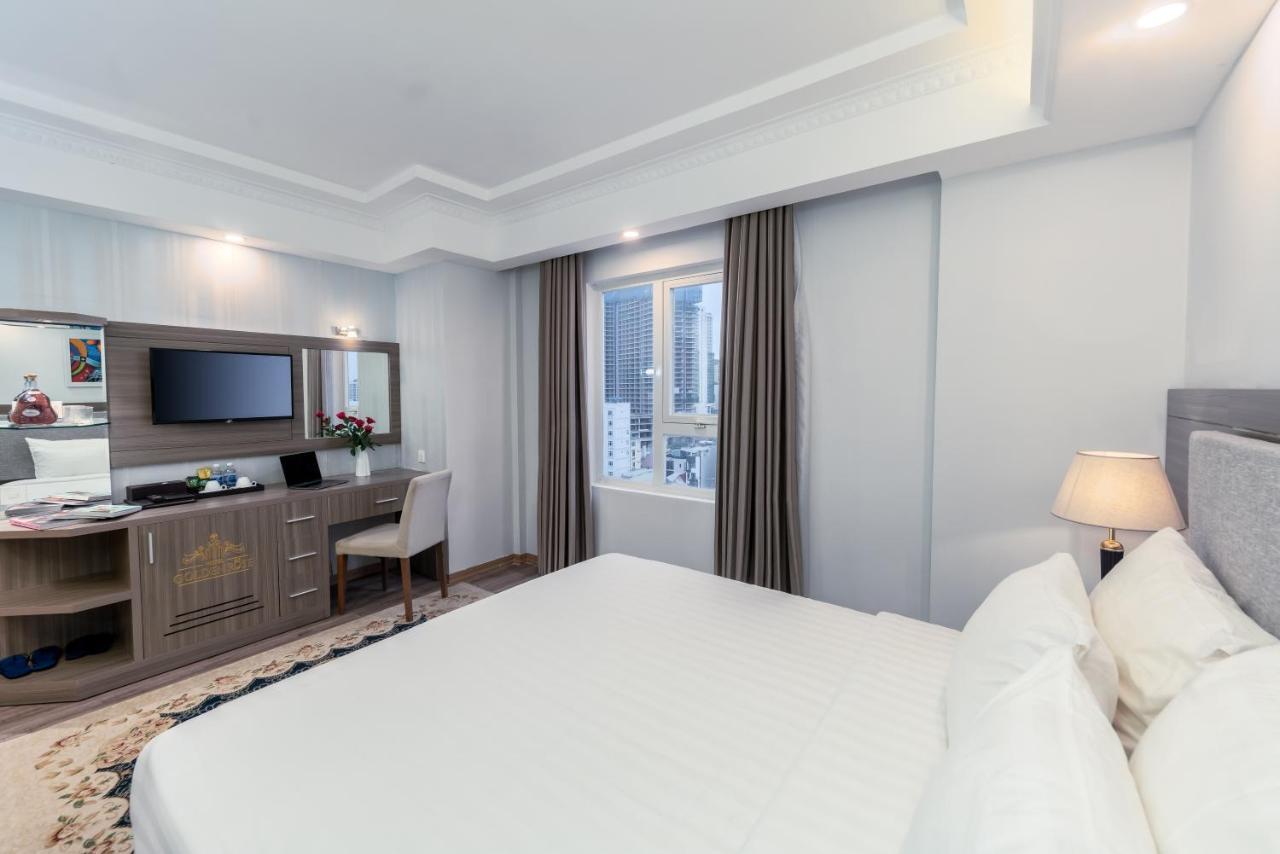 Khách sạn Golden Rose 4*