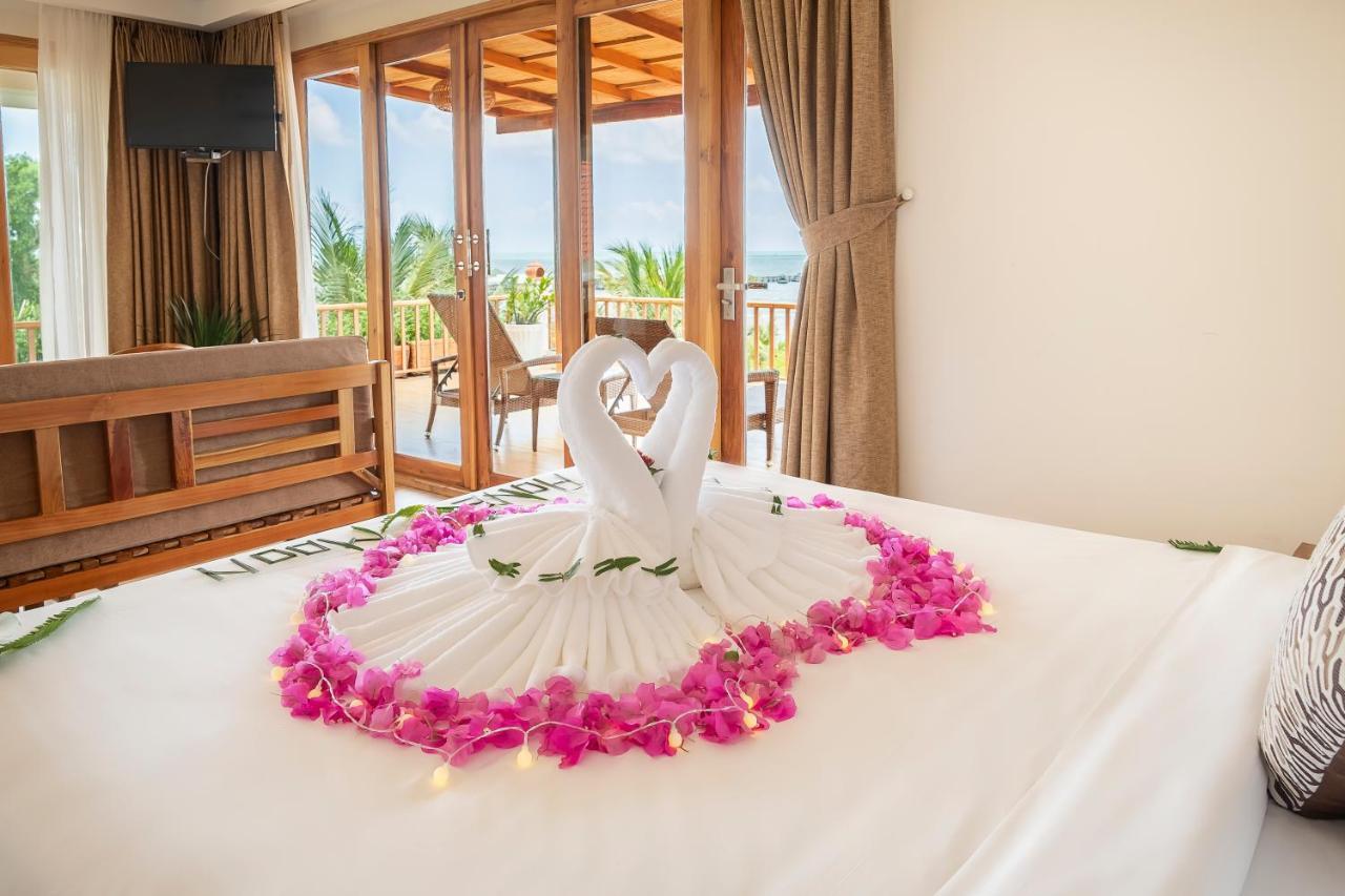 Naomi Resort 3*