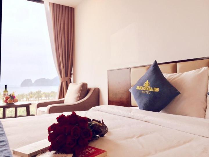 Golden Palm Halong