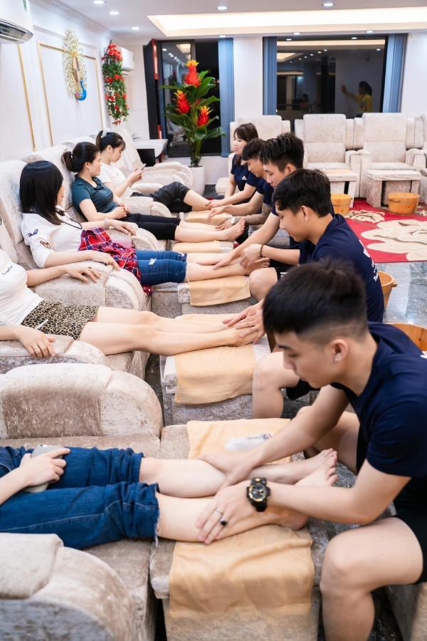 Camellia Tuần Châu Khách sạn