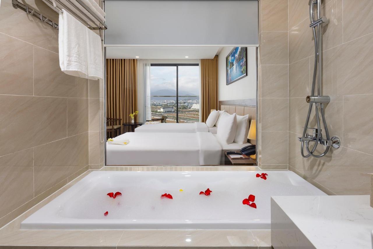 Miracle Luxury 4*