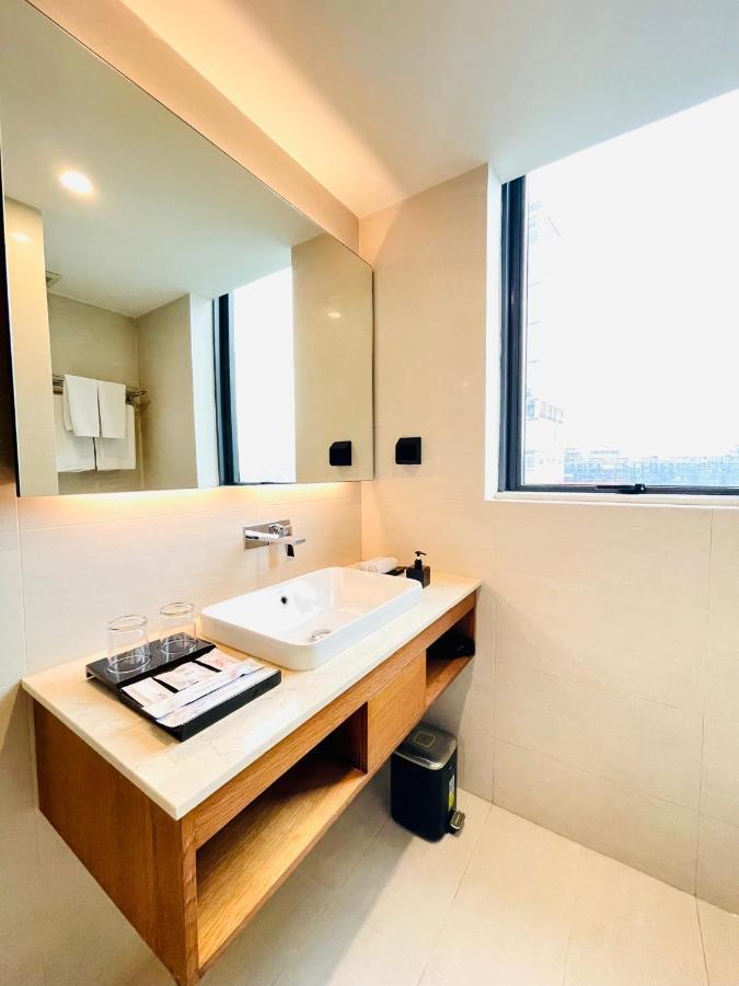Khách Sạn&căn Hộ Nam Khách sạn