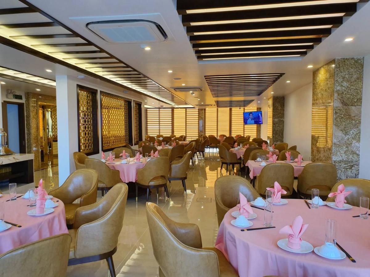 Golden Palm Halong 3* Ha Long