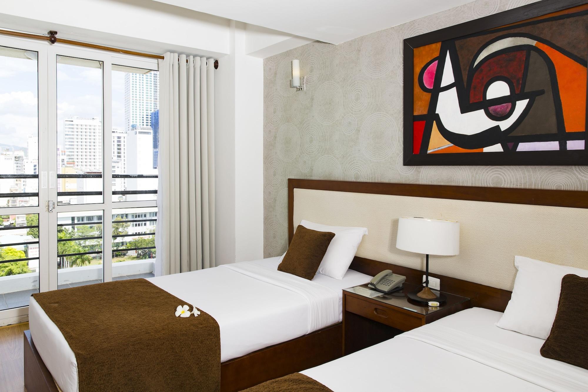 Starlet Hotel