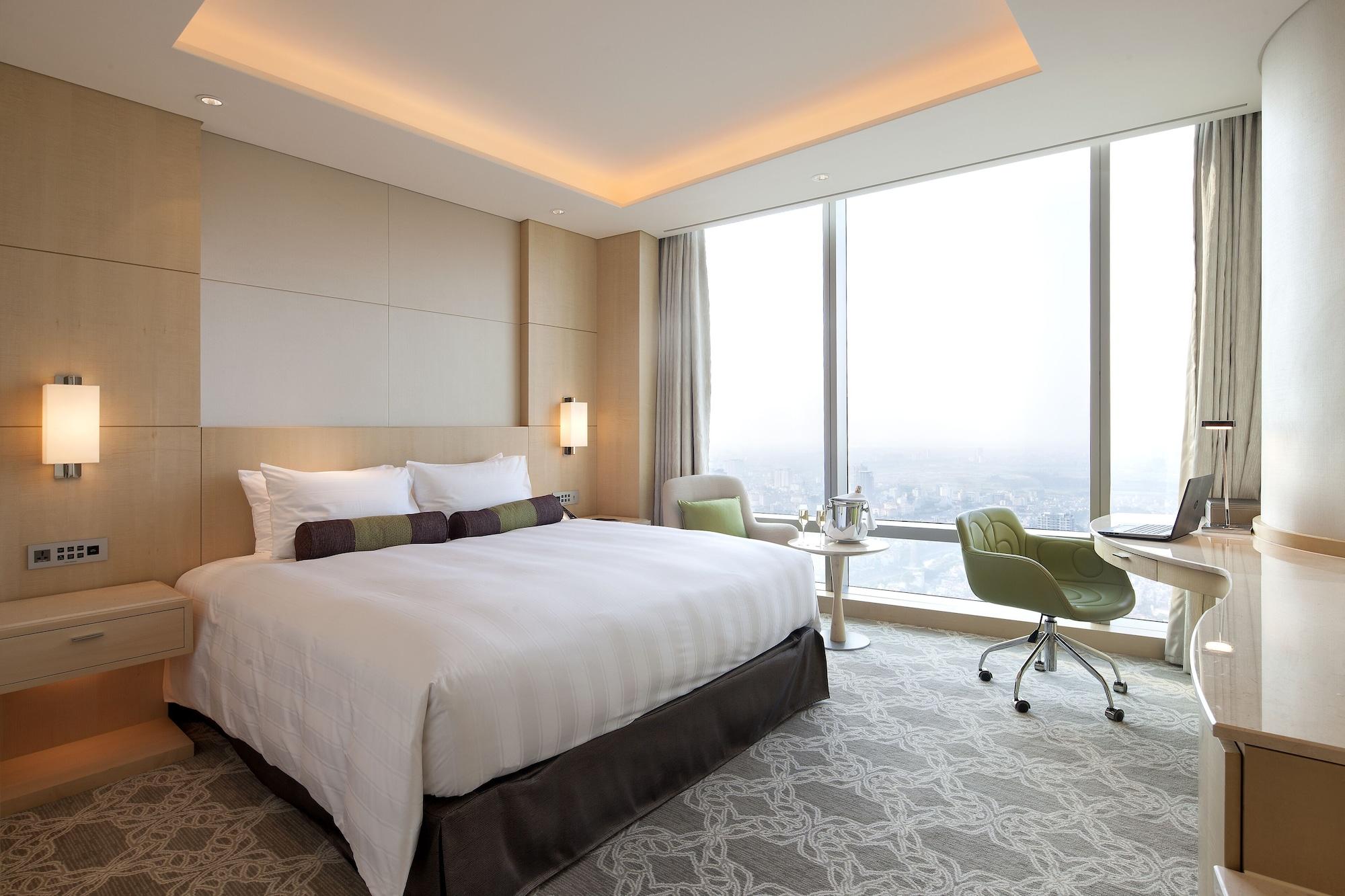 Hotel Lotte 5*