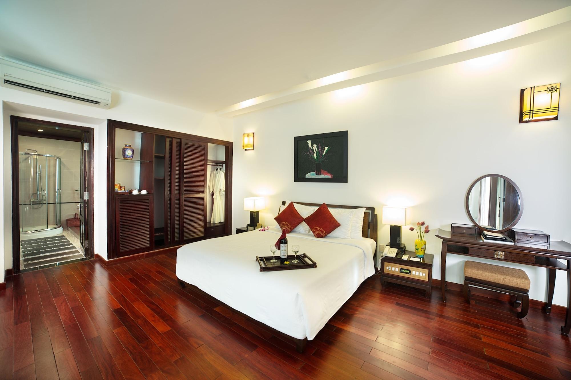 Hội An Beach Resort 4* Hội An