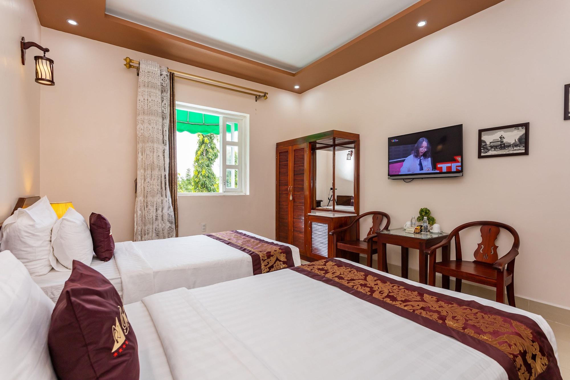 Phu & Resort