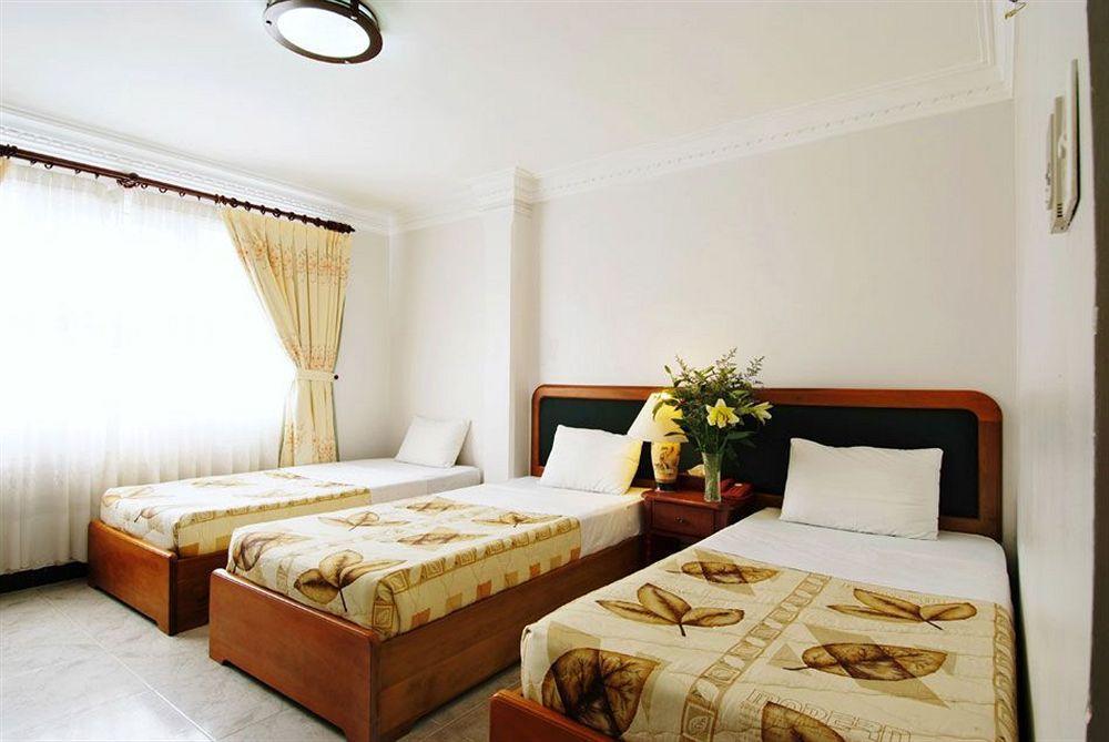 Khách sạn C Hotel- đề Thám Bùi Viện Walking Street